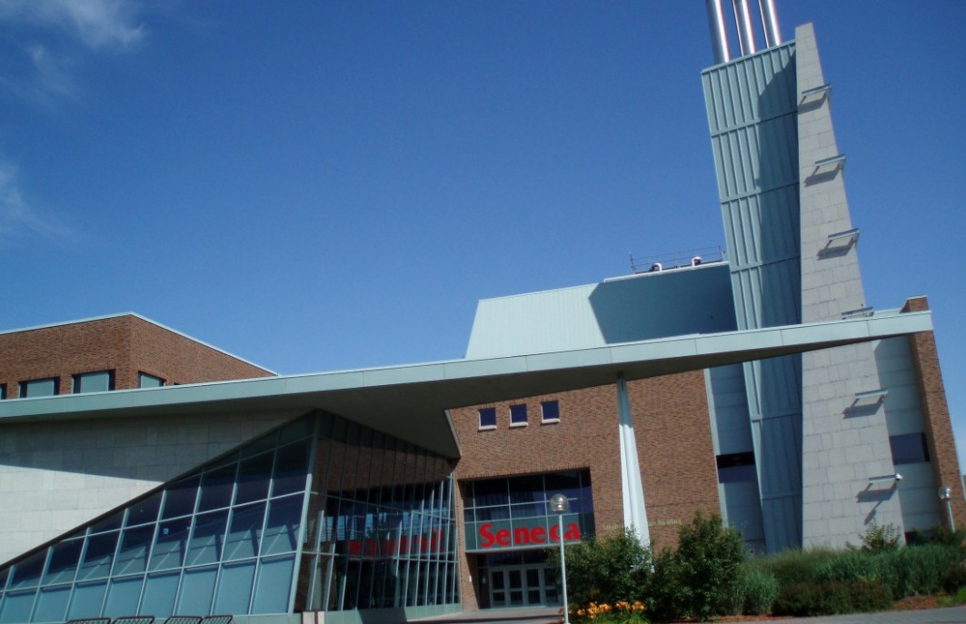 Seneca College в Онтарио