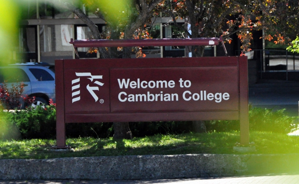 Cambrian College в Канаде