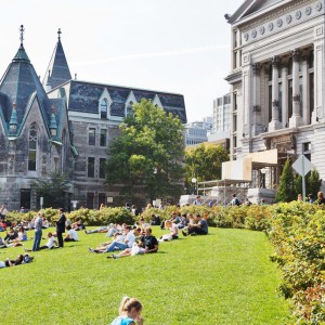 В канадских университетах растет количество иностранных студентов