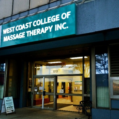 West Coast College of Massage Therapy в Канаде